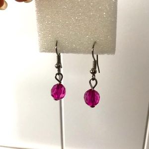 Pink small dangling earrings